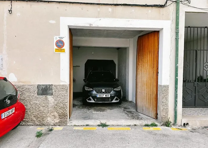 Townhouse With Puig De María View By Homevillas360 Сasa de vacaciones